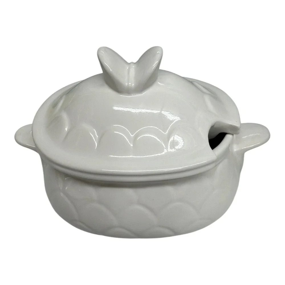 Scallop Gravy Boat Mini Soup Tureen Butterfly Handle Lid White No Spoon/Ladle